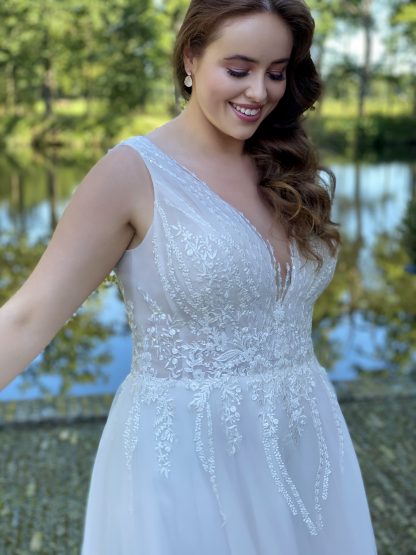 30050W-Bella Tulle – Bild 3