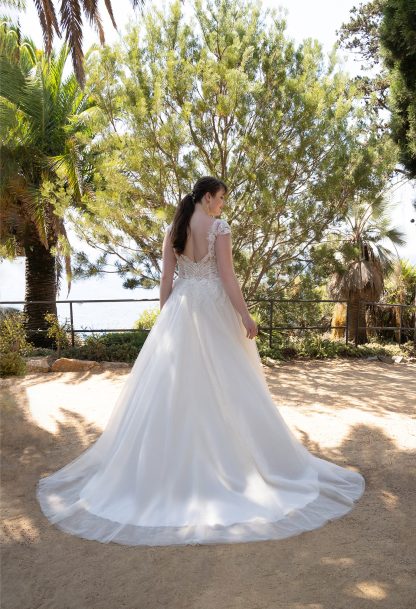 30054W-Bella Tulle - Image 3