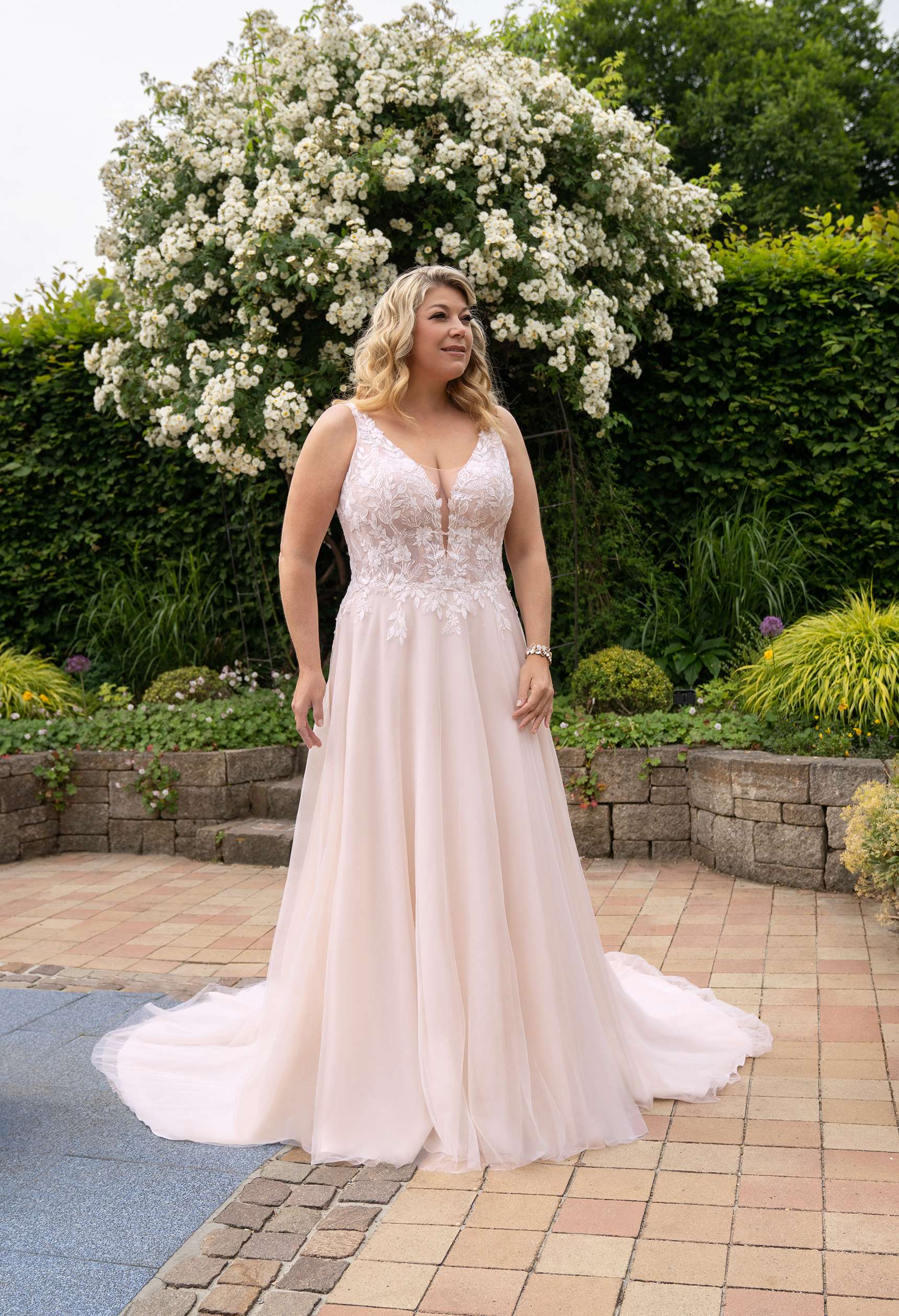 30090W-Be-D13 Tulle