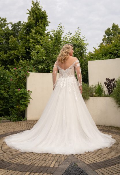 30098W-Be-D13 Tulle - Image 2
